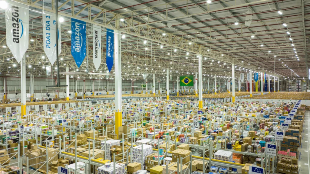 Amazon Brasil pisa fundo no acelerador e vira prioridade global - Focus ...